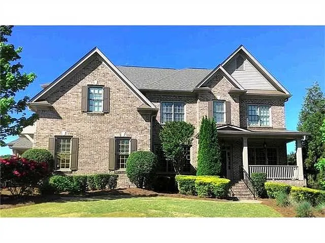 275 Meadow Path Dr photo 1