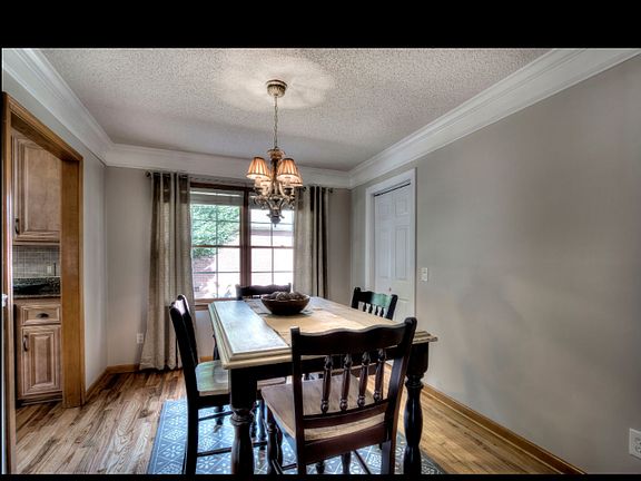 3rd image of 351 Etowah Dr