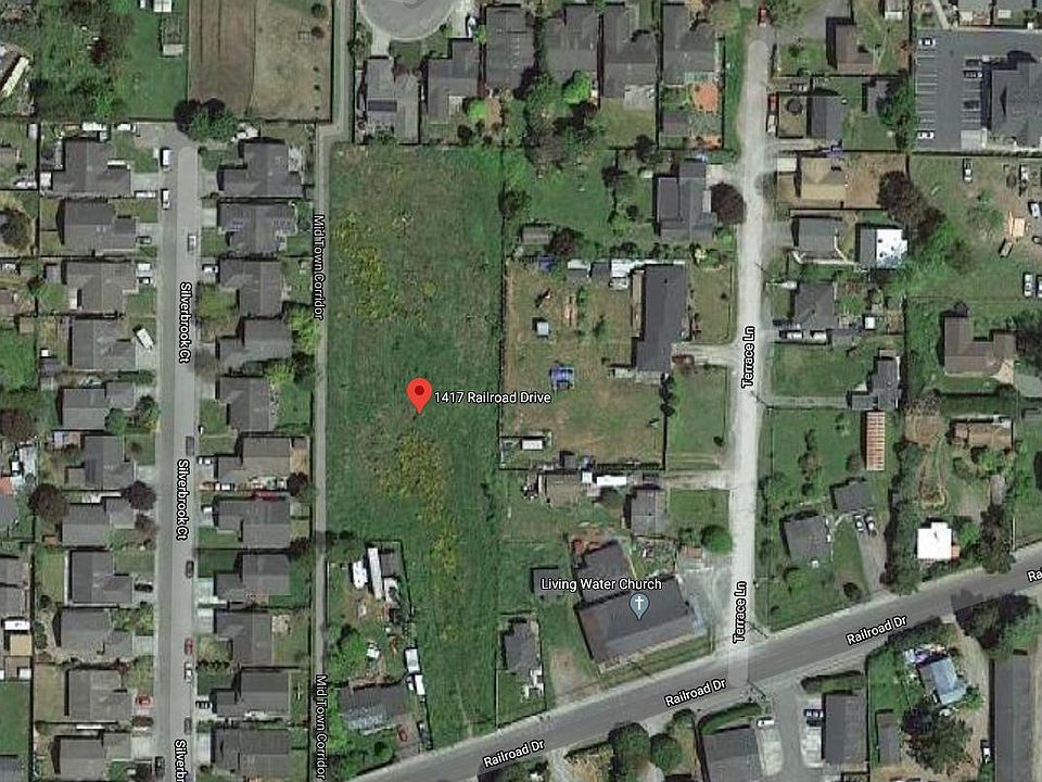 1st image of 1417 Railroad Dr
