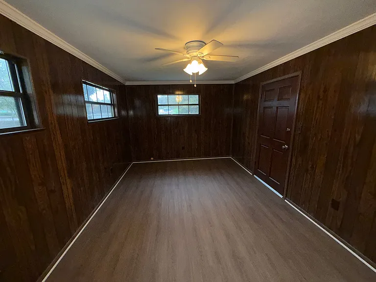 6725 Wurn Park Ct — Photo 24