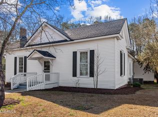 503 W Green St, Macclesfield, NC 27852