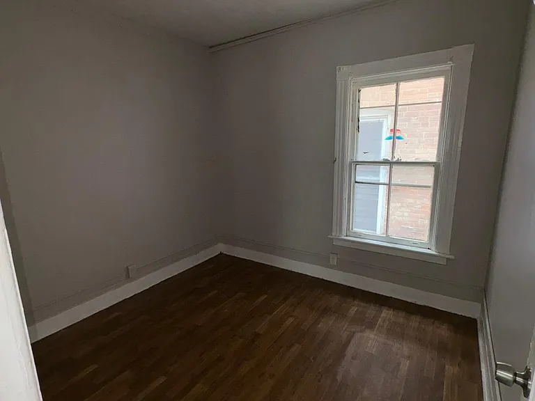 59 5th Ave #2 — Photo 3
