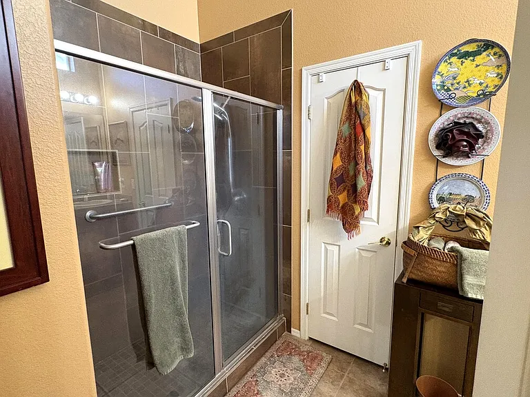 2051 E Desert Fox Dr — Photo 19