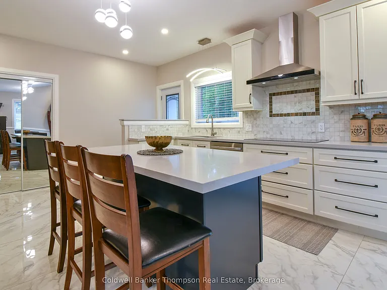 1 Florence St W #56 — Photo 7