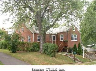 21 Wilbur Ave, Meriden, CT 06450