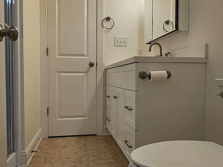 Main Floor Bathroom