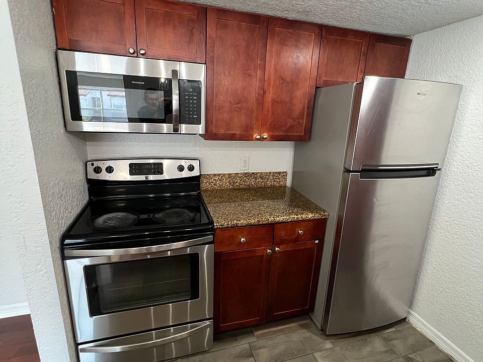 1st image of 5168 Conroy Rd APT 1633