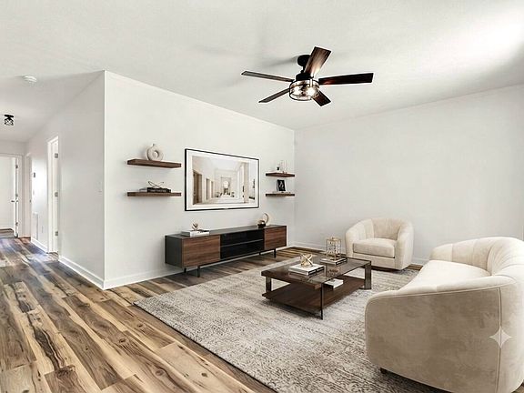 4th image of 405 Indian Hills Dr