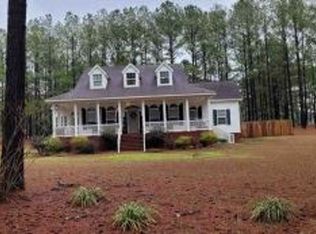 128 Newcomer Trl, Fitzgerald, GA 31750