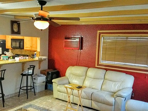 3rd image of 4015 Caseman Ave