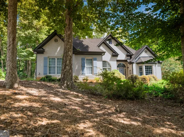 537 Old Collins Rd, Hoschton, GA 30548