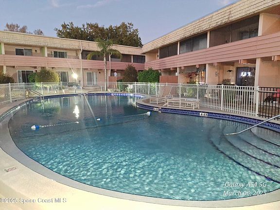 3rd image of 2525 Country Club Dr #B125