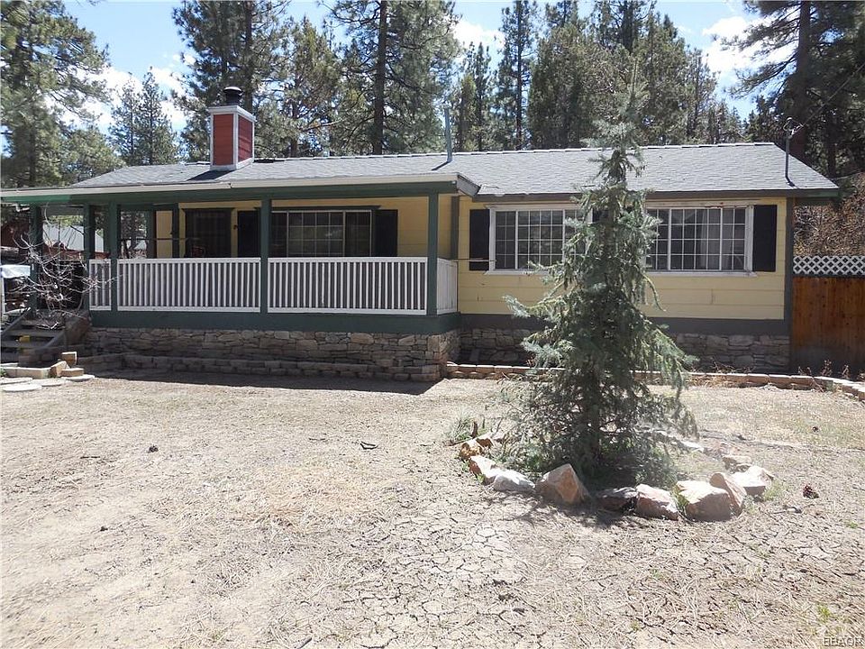 1st image of 620 Barrett Way