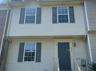 313 Stafford Mews Ln, Stafford, VA 22556