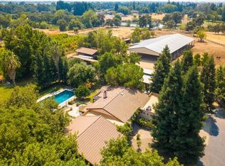 10404 Menlo Oaks Ct, Elk Grove, CA 95624