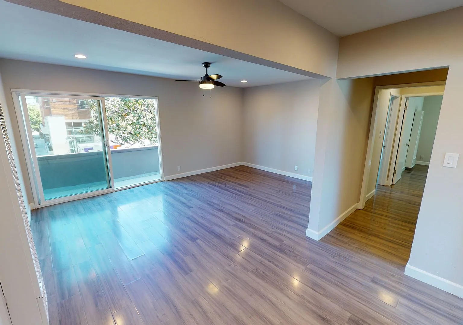 The Patio Apts...Newly Remodeled Gorgeous Apartments...CALL NOW! — Photo 3