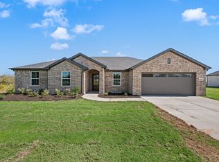 8950 Prather Rd, Springtown, TX 76082