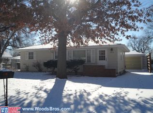 2215 W 14th St, Grand Island, NE 68803