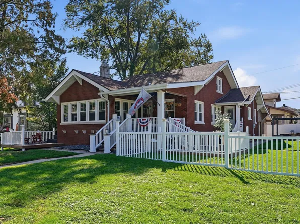503 E Joliet St, Crown Point, IN 46307