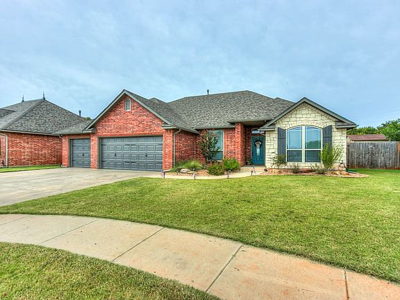 2nd image of 3113 SE 29th Ct