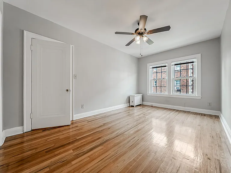 Lewis Manor Apartments — Photo 46