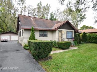 5517 W 86th St, Burbank, IL