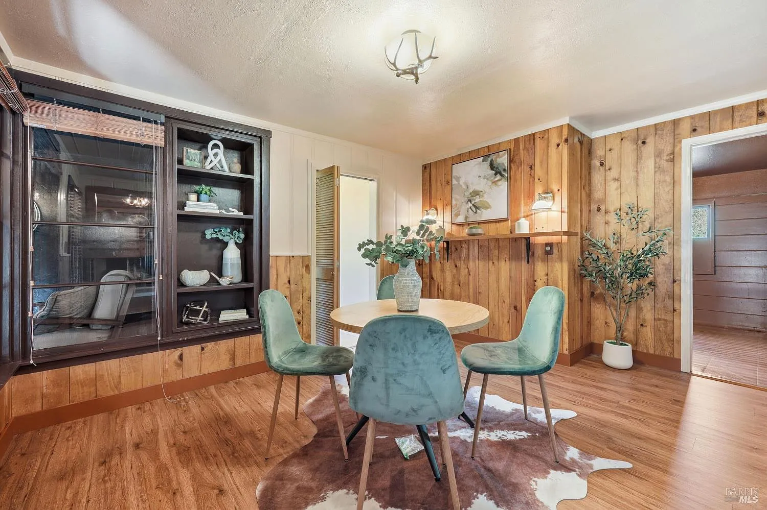 8170 Park Avenue - Photo 11