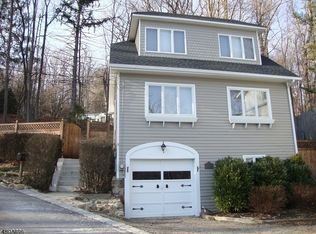6 Jones Dr, Morristown, NJ 07960