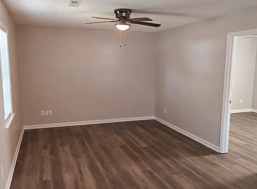 329 North Tipton Street — Photo 2
