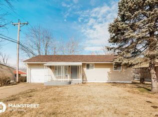 10709 Spring Garden Dr, Saint Louis, MO 63137