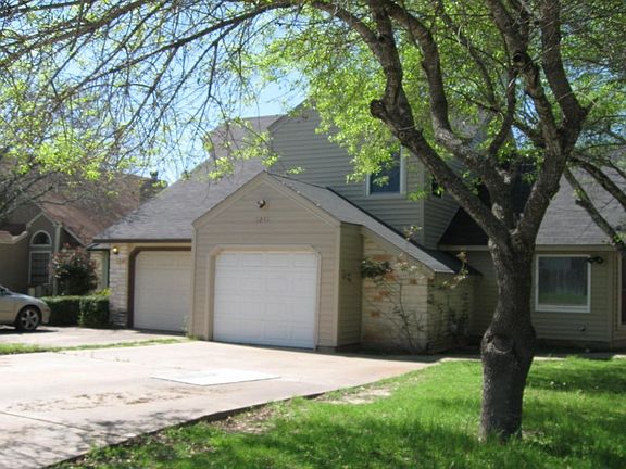 3rd image of 1249 Orchard Park Cir