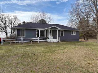 16501 Gary Rd, Chesaning, MI 48616