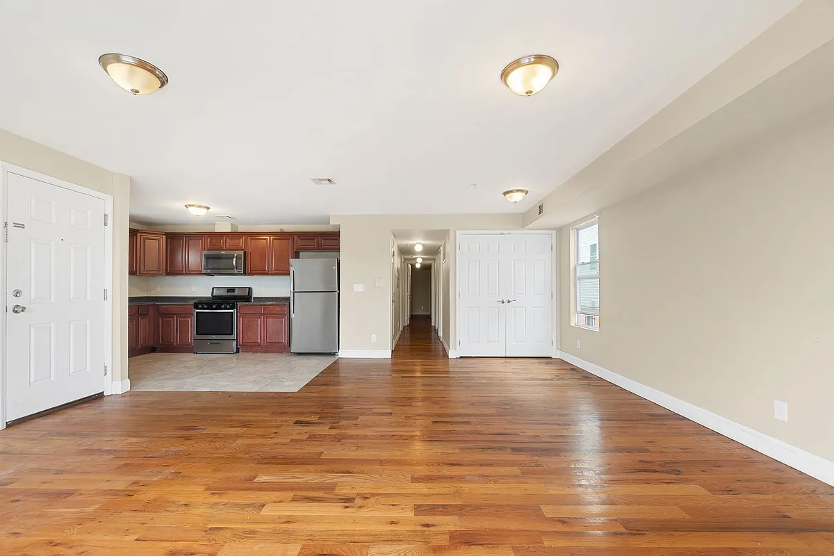 Building Photo - 280 S 20th St #2