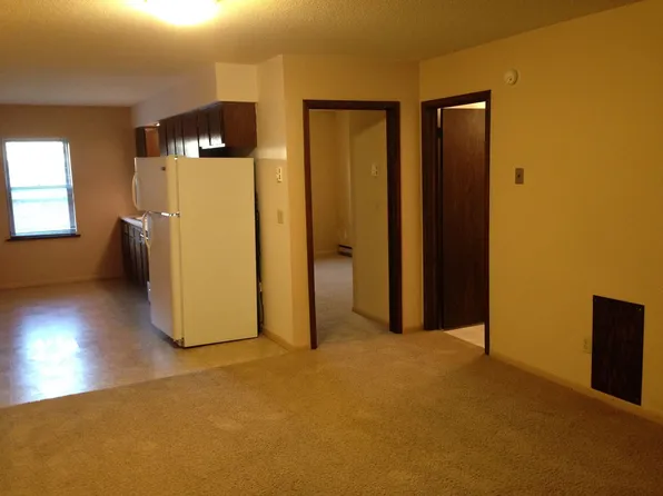 220 3rd Street NW, 220 3rd St NW #5, Bemidji, MN 56601