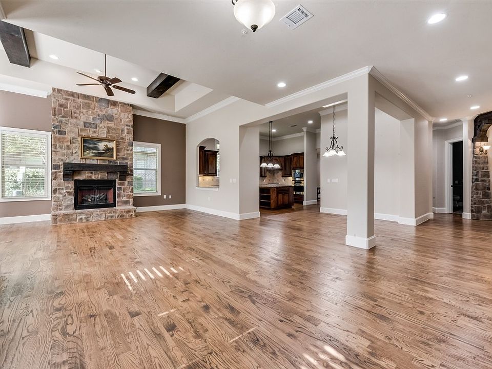 1st image of 383 Watermere Dr Unit 383