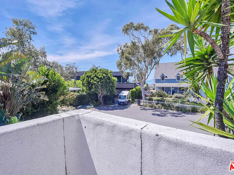 6456 Surfside Way #GH — Photo 14