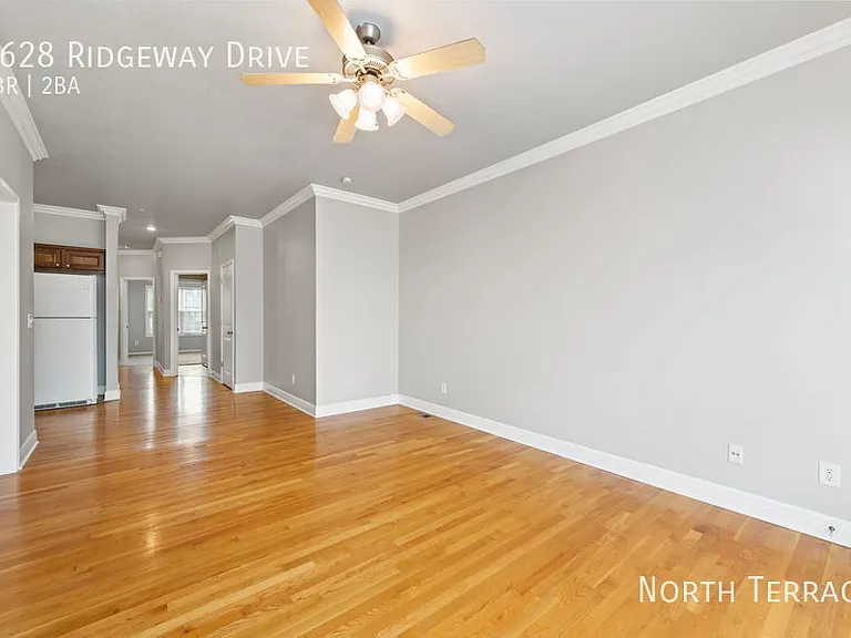 1628 Ridgeway Dr — Photo 9