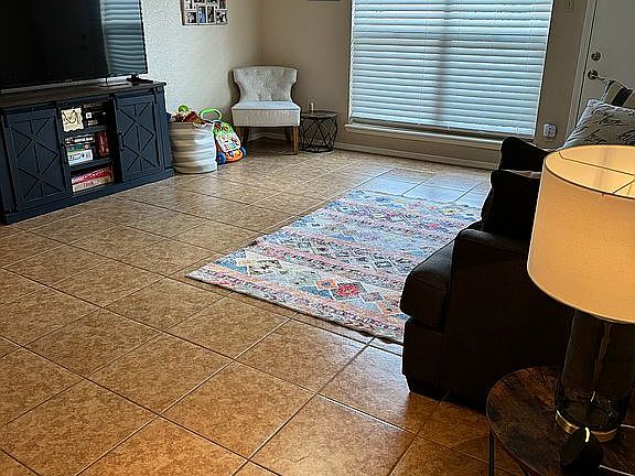 4th image of 4433 N Stanton St APT 358