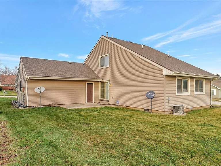 2611 Rachel Rd — Photo 26