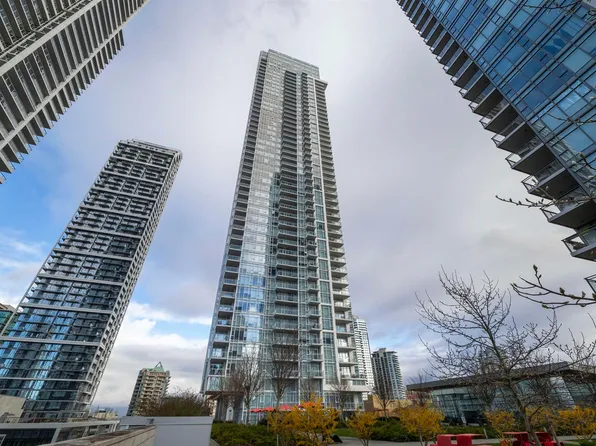 4670 Assembly Way #4507, Burnaby, BC V5H 0H3