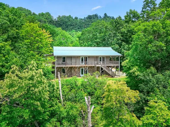 1268 Coon Creek Rd, Franklin, NC 28734