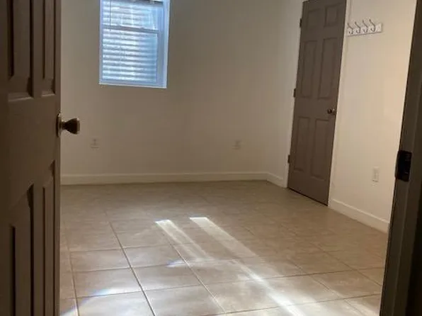 10126 Hyla Brook Rd, Columbia, MD 21044