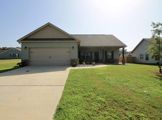 296 Stanebrook Ct, Jackson, GA 30233