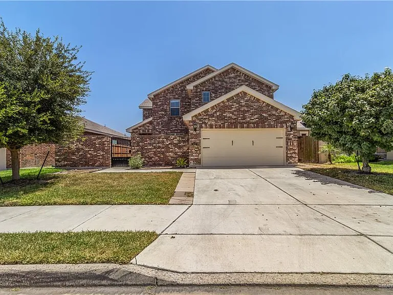 5217 Lost Creek Ln — Photo 1