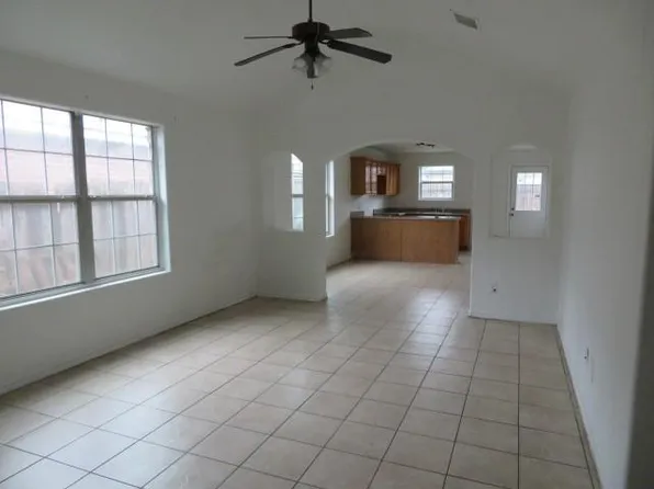 18710 Reynolds Park Dr, Katy, TX 77449