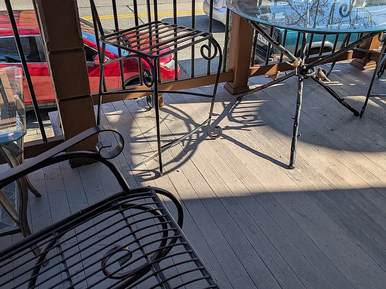 Huntington St — Photo 14