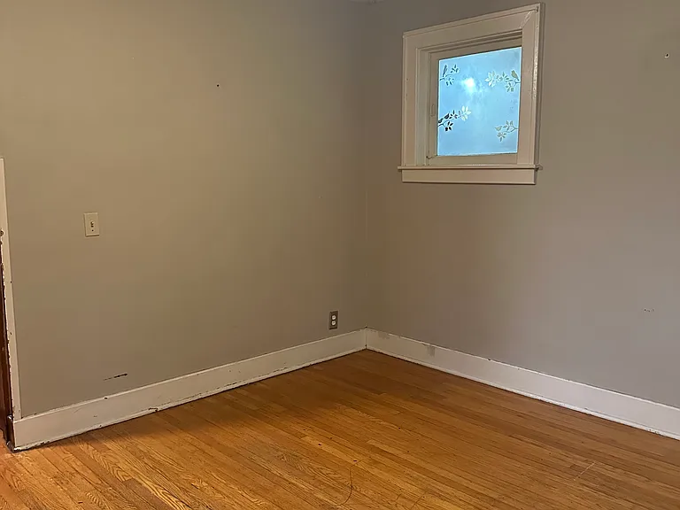 518 Minor Ave #4 — Photo 4