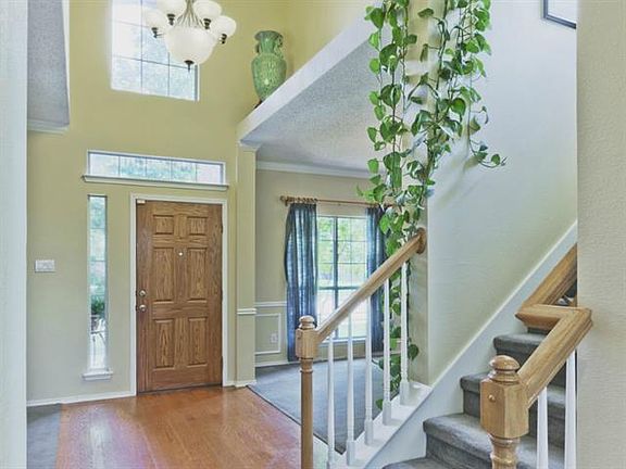 2nd image of 5084 San Jacinto Dr
