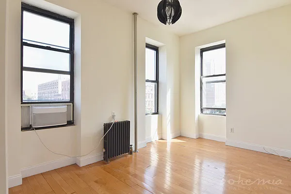 Rented by Bohemia Realty Group | media 1