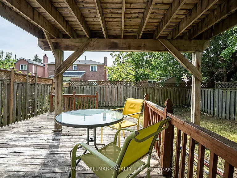 15 Bingham St — Photo 25